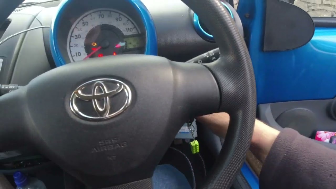 CZĘŚĆ 2 Toyota Aygo 2009 - awaria wspomagania kierownicy