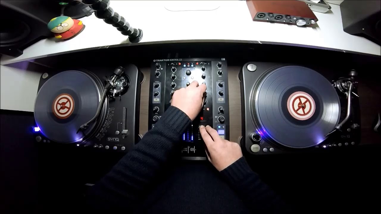 hardcore gabber mix 155 - 180 bpm.  (old to new.) Kickswitch