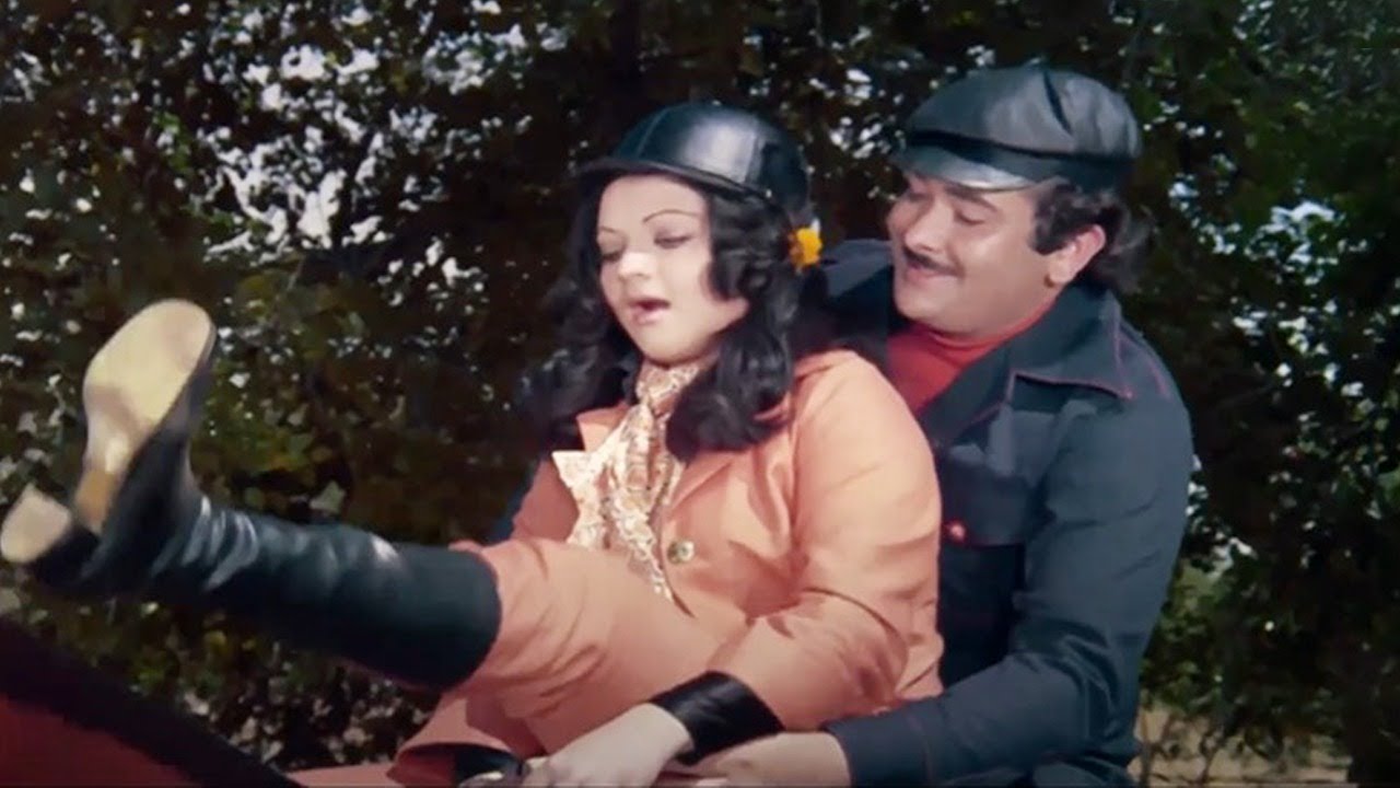 Randhir Kapoor ने Yogeeta Bali को घोड़े की सवारी से गिरते हुए बचाया |Chacha Bhatija|Best Action Scene