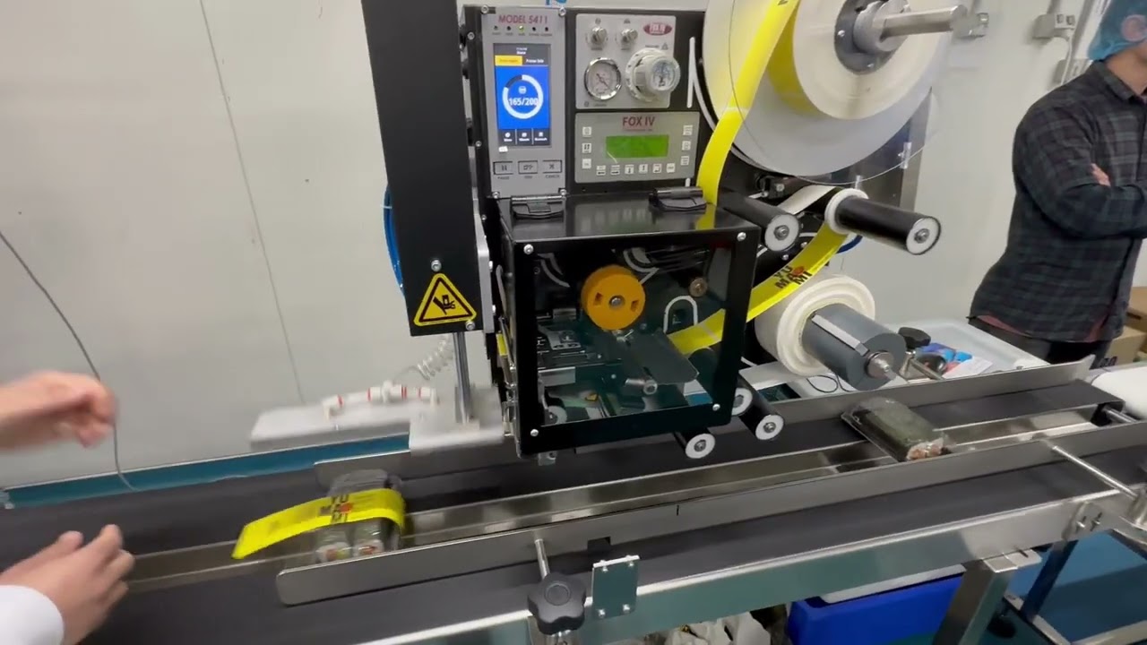 FOX IV 5411 and 6955 Zebra based Label Print and Apply Solutions from FOX IV
