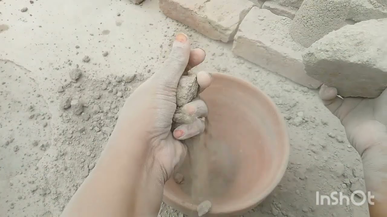 Chat wala texture crumble in claypot water pouring vdo