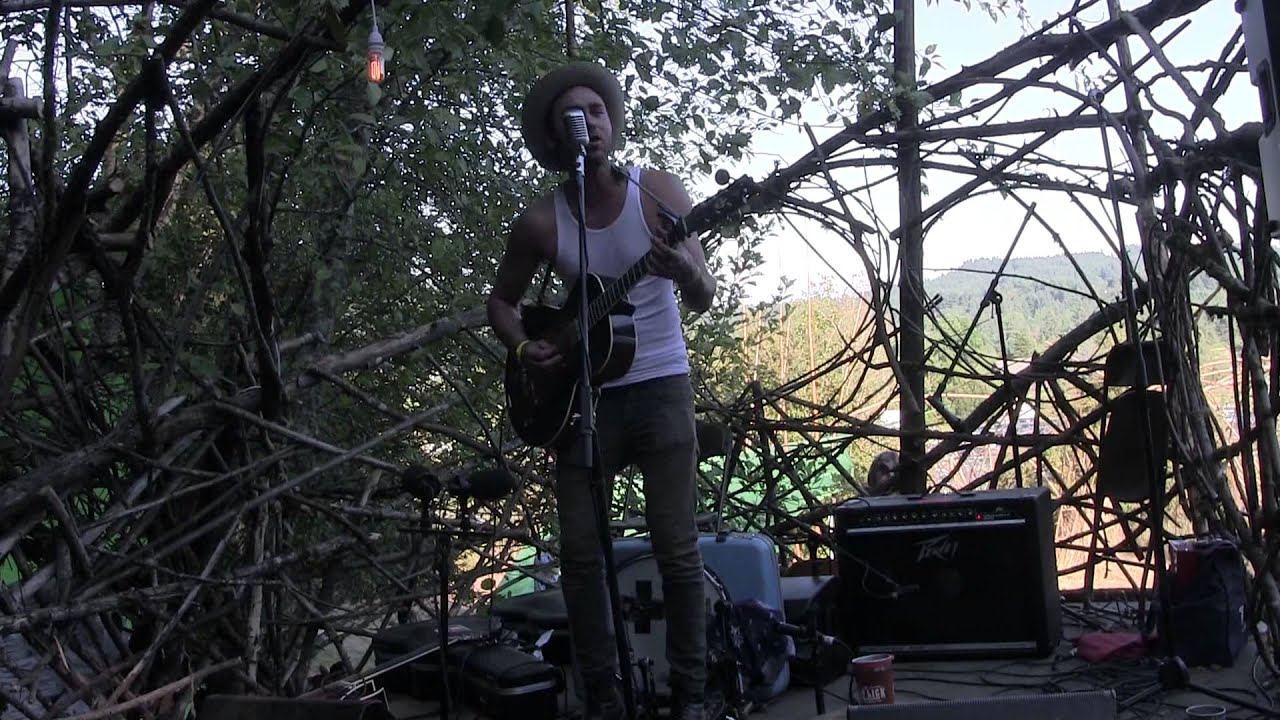 Shakey Graves - Dusty﻿ Lion - Pickathon 2013