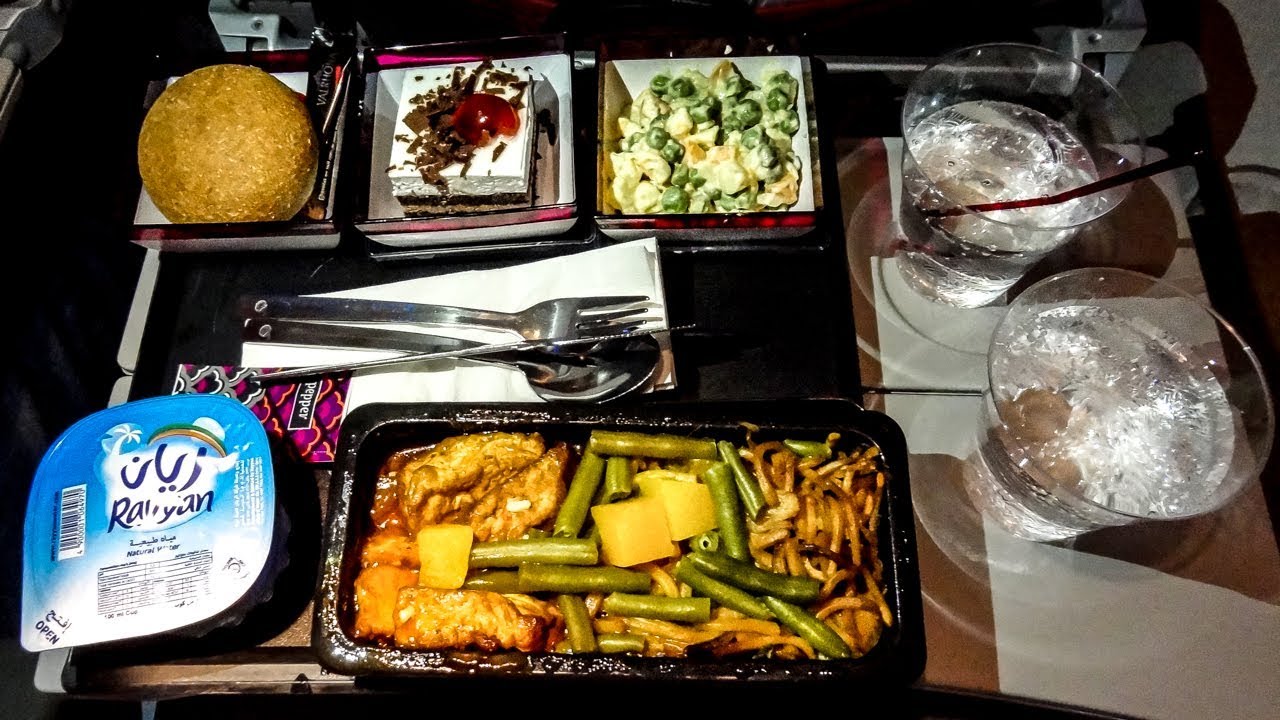 TRIP REPORT | Qatar Airways | Boeing 777-200LR | Doha - Bangkok | Economy Class