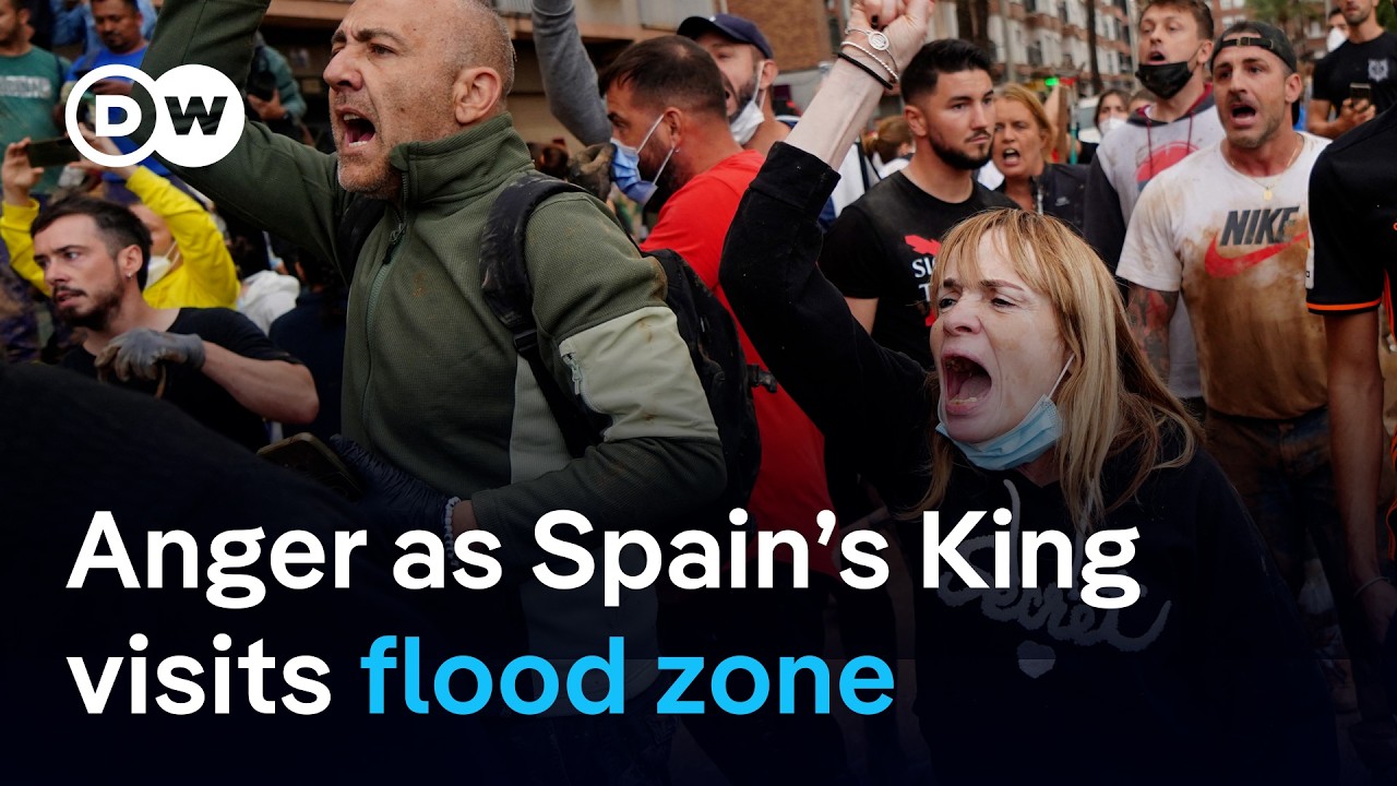 Angry flood survivors confront Spain’s King and Queen in flood-stricken town in Valencia | DW News