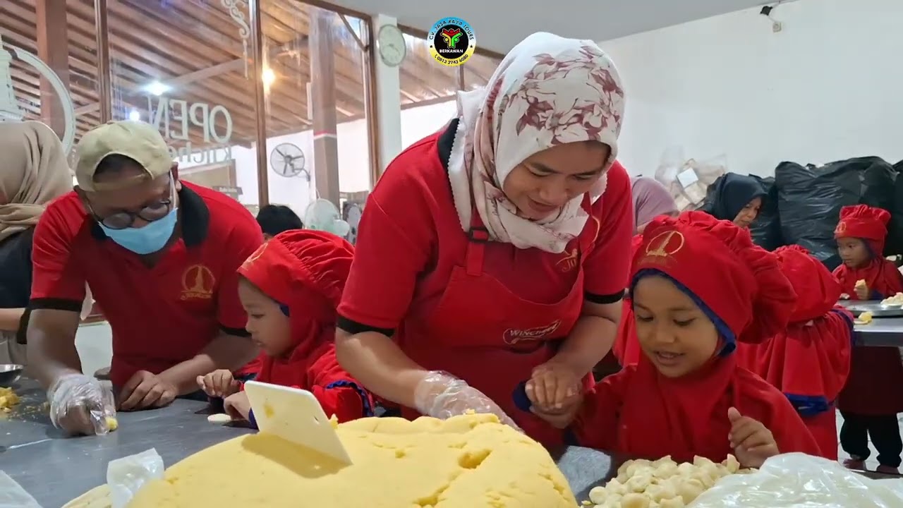 TK AISYIYAH MUNGKUNG GOES TO YOGYAKARTA X CV. JASARAYA TOURS