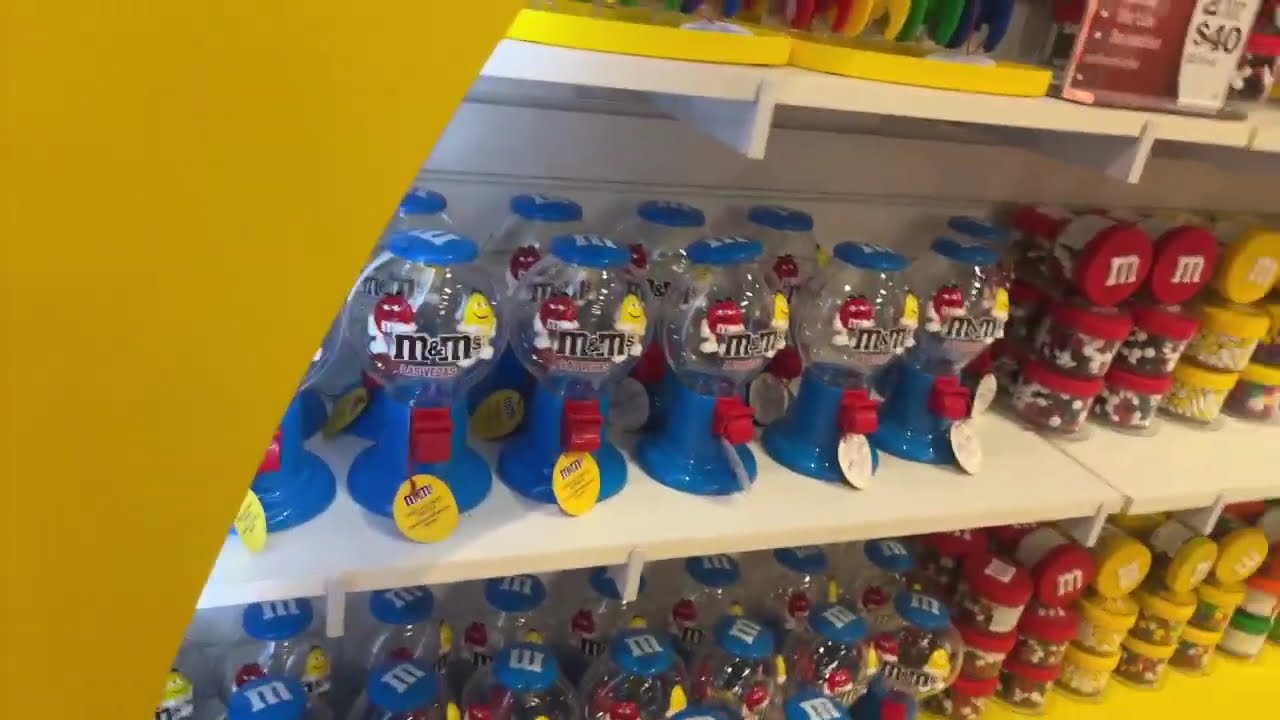 M&M world stream