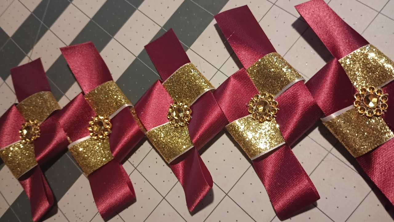 Pinwheel braid #homecomingmums #ribbon #crafting