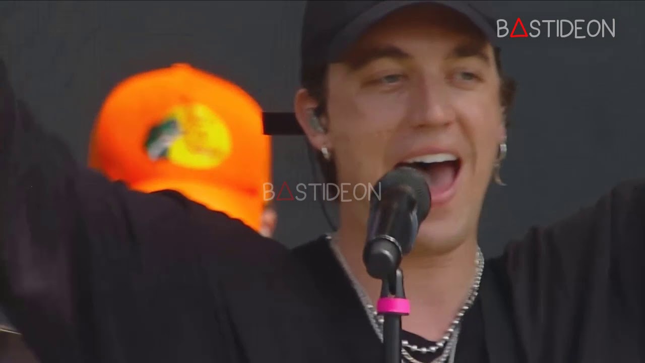 LANY - ILYSB (Lollapalooza Chile 2019)