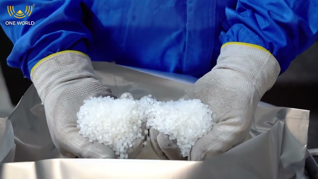 Ensuring Quality at Our XLPE Production Line: Moisture Control & Optimal Storage 🔍💧