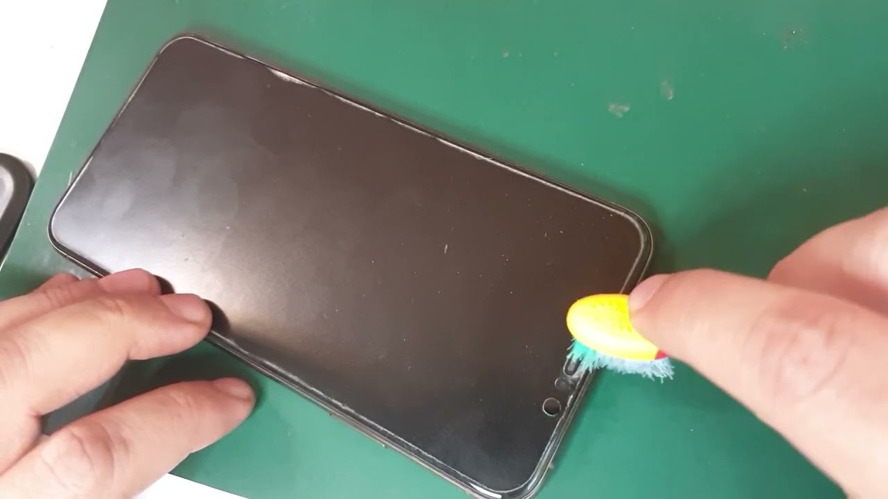 Kako popraviti zvuk na Apple iPhone (ciscenje zvucnika slusalice)