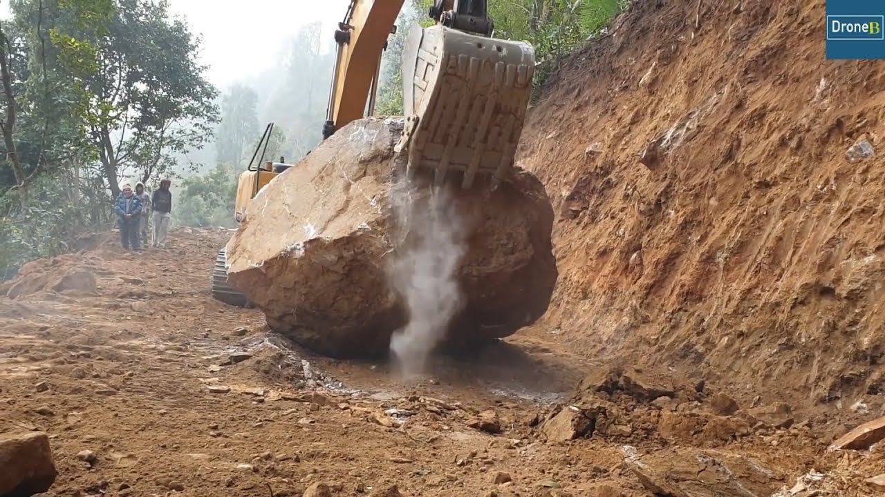 Compilation-Sany, JCB excavators & JCB Backhoes-Struggling with HUGE Rocks-Mountain Road Work