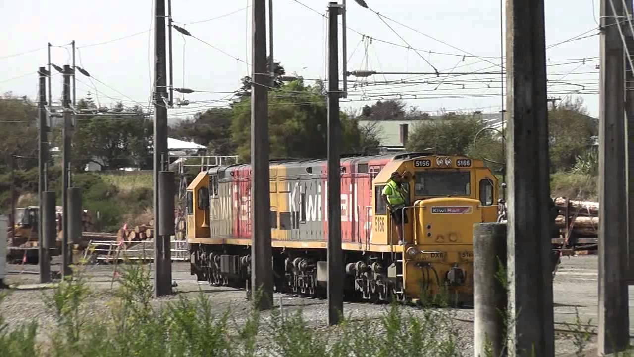 Palmerston North (Milson - 544 & Its Parts) 2014-03-14