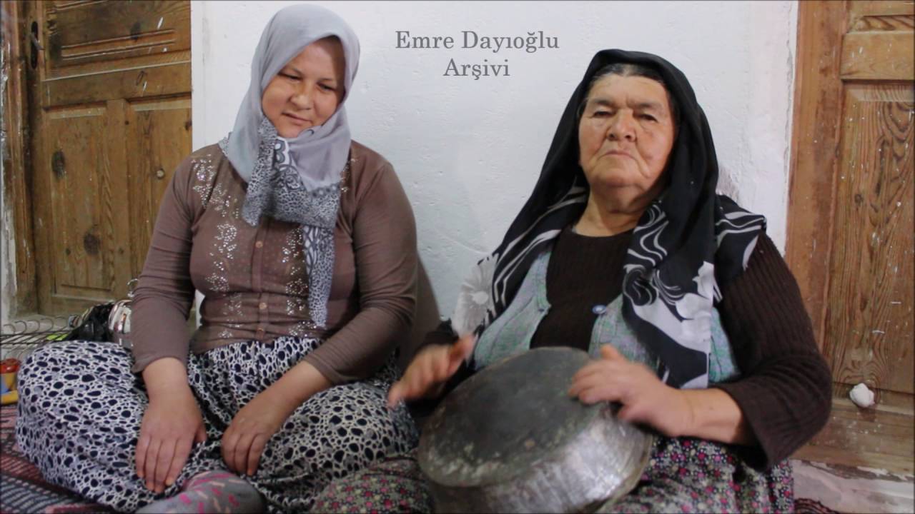 Manisa Börez Köyünden Teyzeler 'Bakır Havası 2' (Kayıt: Emre Dayıoğlu)