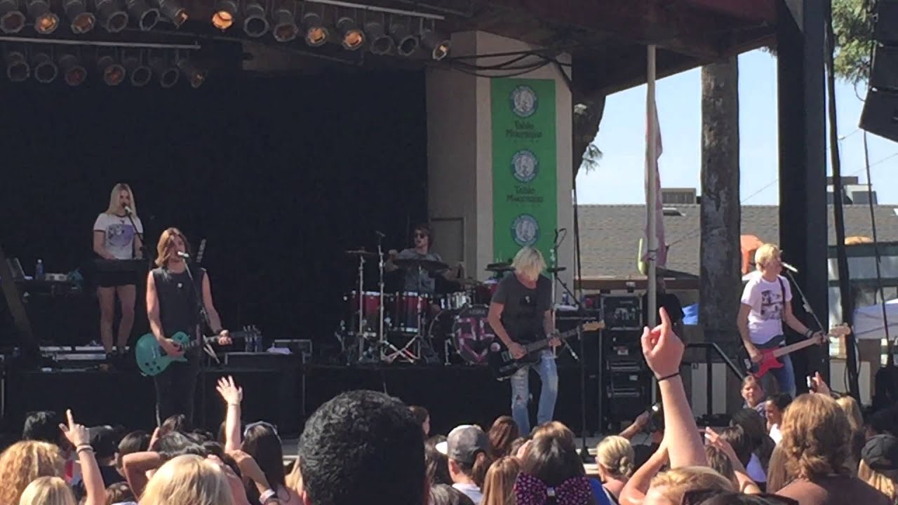 R5, Ain't No Way We're Going Home, Fresno Ca 10/11/14