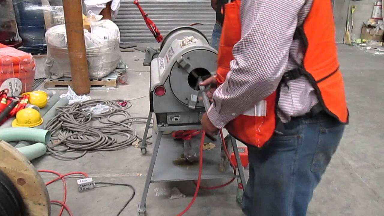 MAQUINA ROSCADORA RIDGID 1224 TALLER CHAIREZ (ESTRUCTURAS, PORTONES Y HERRERIA)