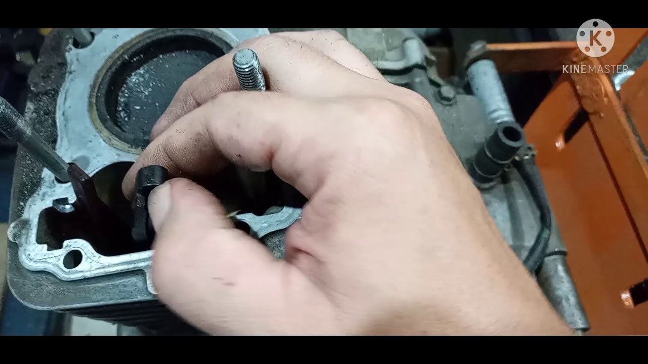 Motor fumaçando,Retentores de válvulas,Barulho no motor. Foi trocado tudo e o barulho continua🤔