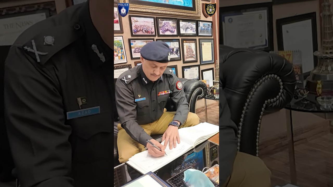 Addl. IG Karachi Azad Khan at SSU Headquarters
