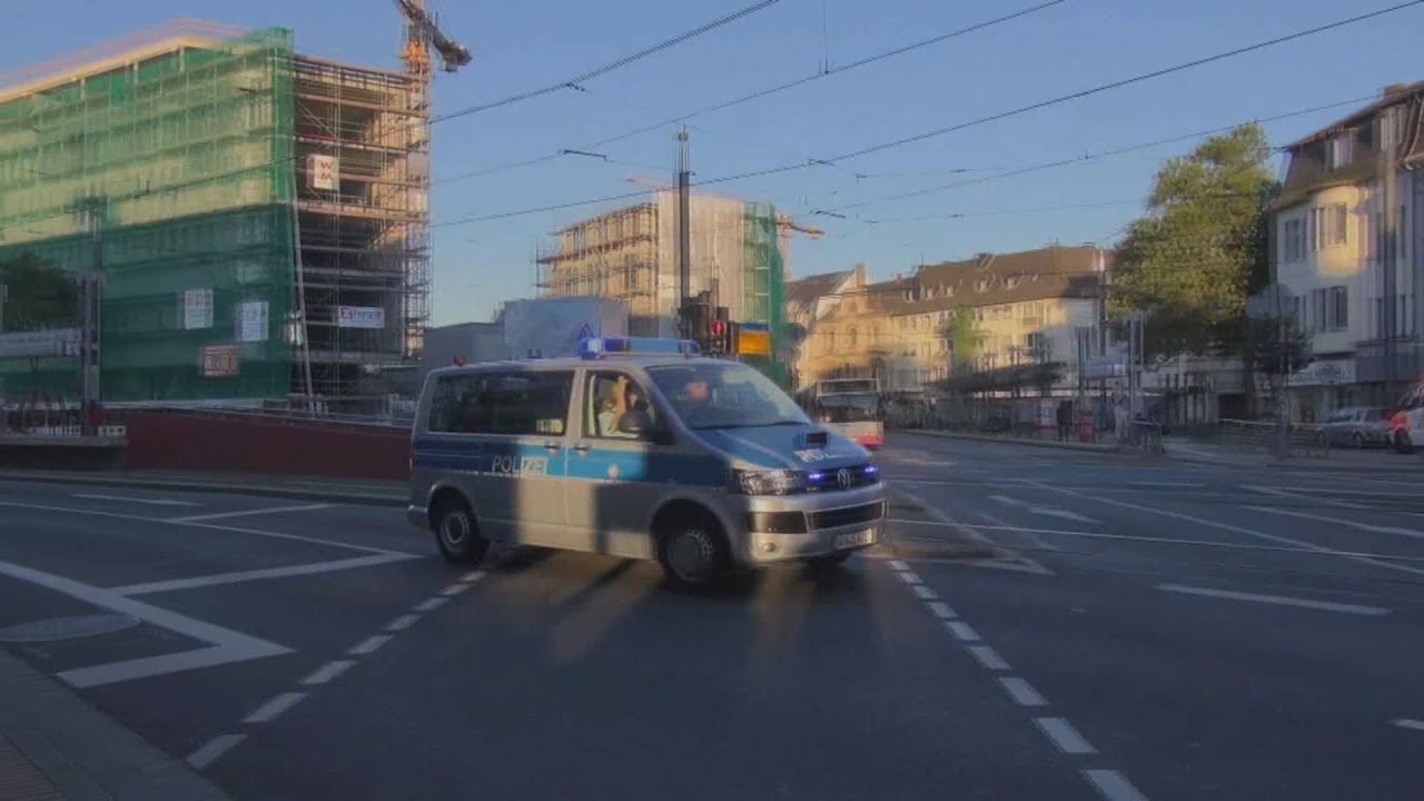 FuStKW PW Innenstadt PI 1 + VuKW Dir V Polizei Bonn + Einsatzstelle