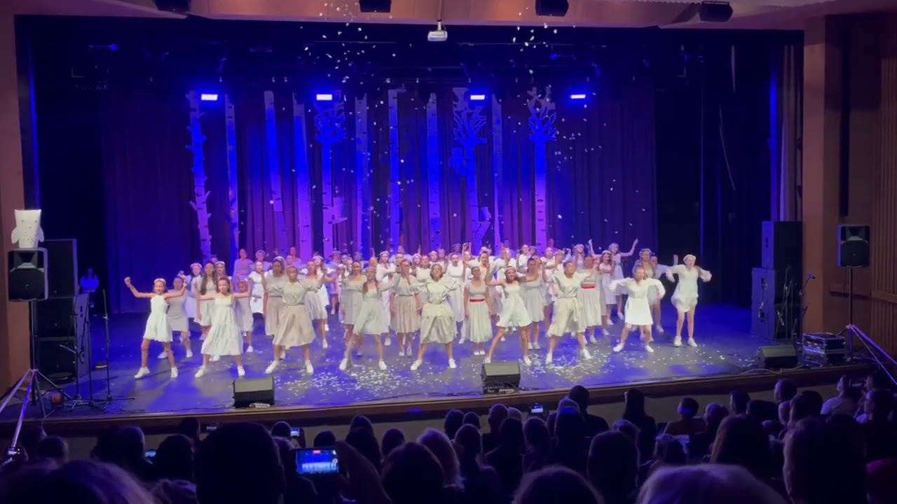 Perinbaba - Vianočný koncert SZUŠ Jánoš