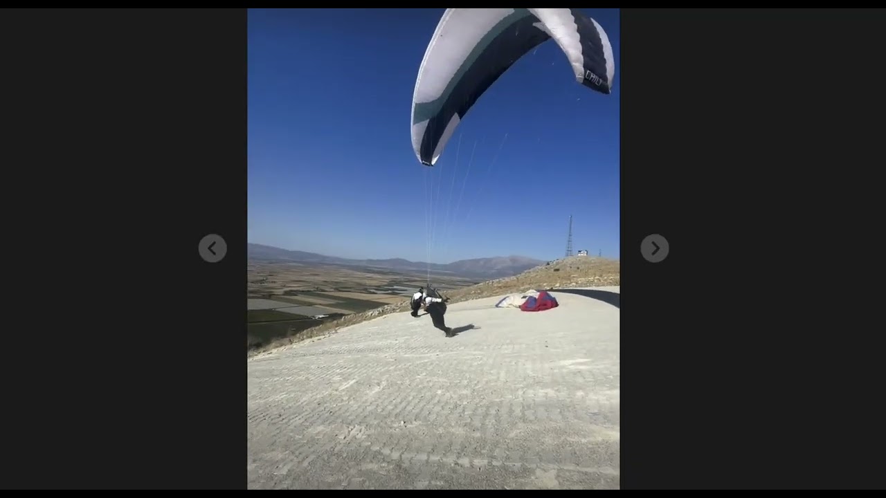 Paragliding /Parapente/Parapentiste/Parapendio/ パラグライダ #paragliding #fly