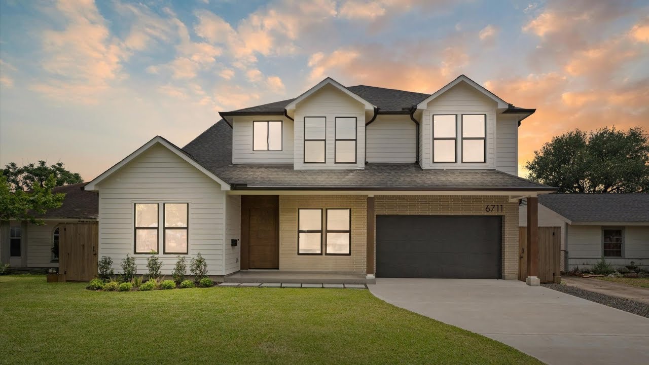 Is This the BEST NEW BUILD in Spring Branch? | Full Tour!