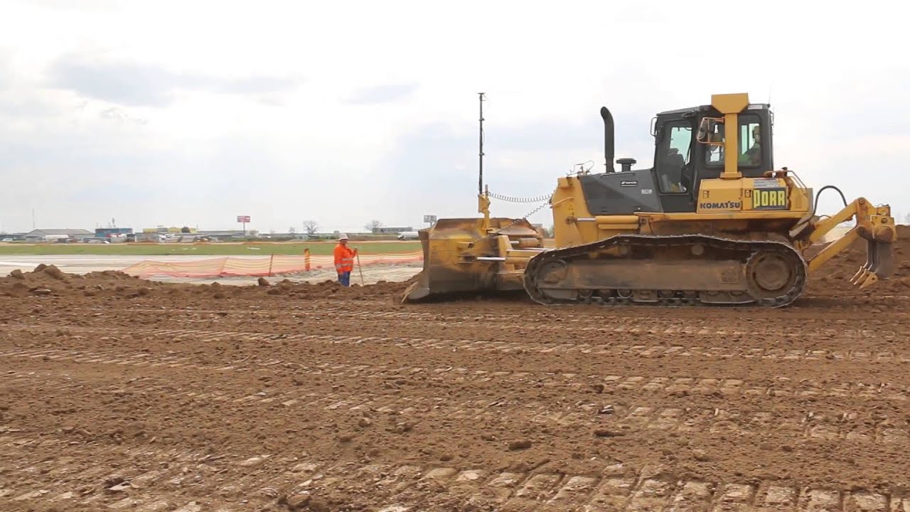 Topcon 3D-MC2 installed on the Komatsu D61