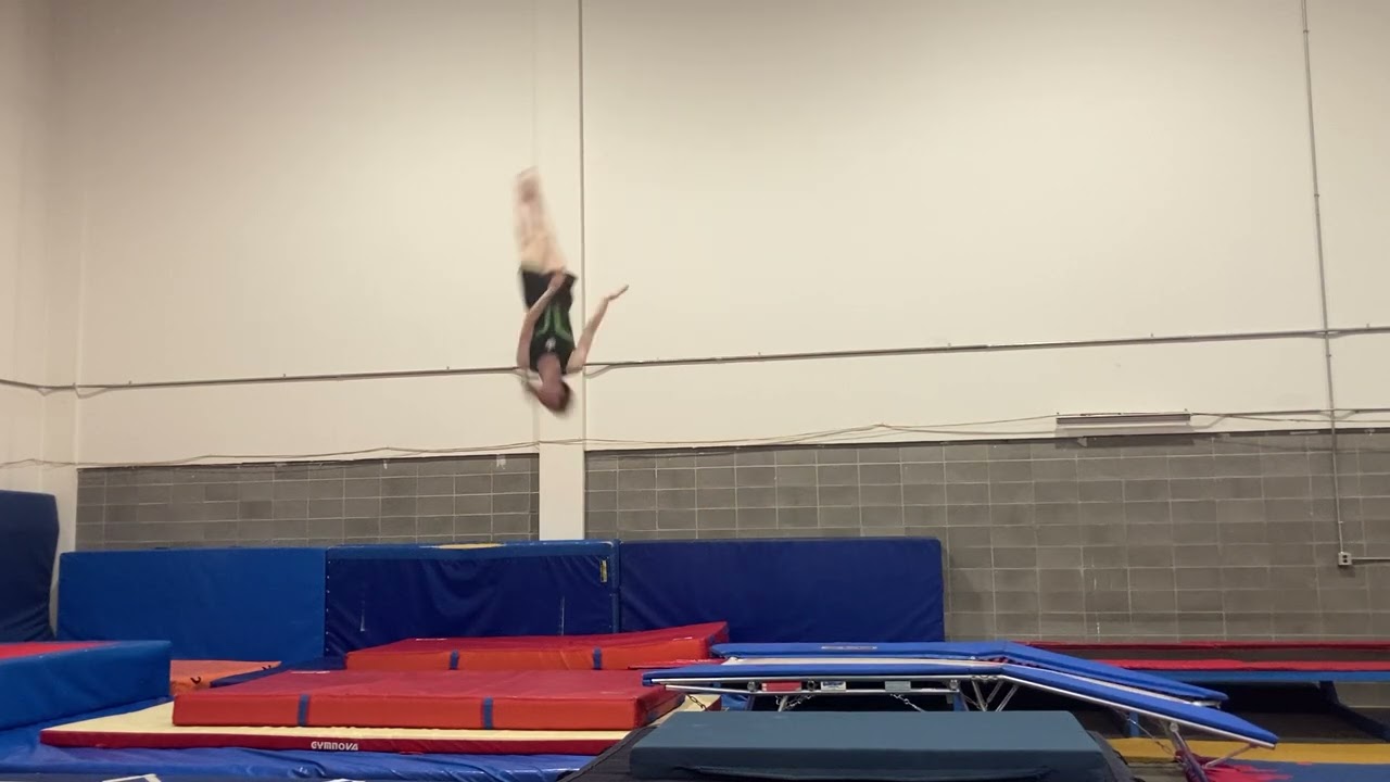 [DMT] Rudi-out tuck - Nolan Zurek 🇨🇦