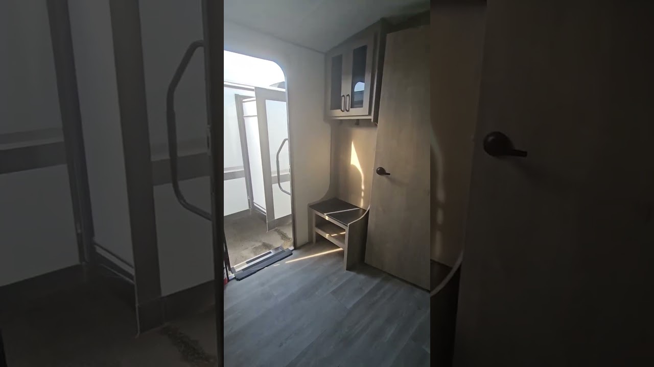 Perfect get away Bumper pull rv with separate bunkhouse 2026 Grand Design imagine 2810BH