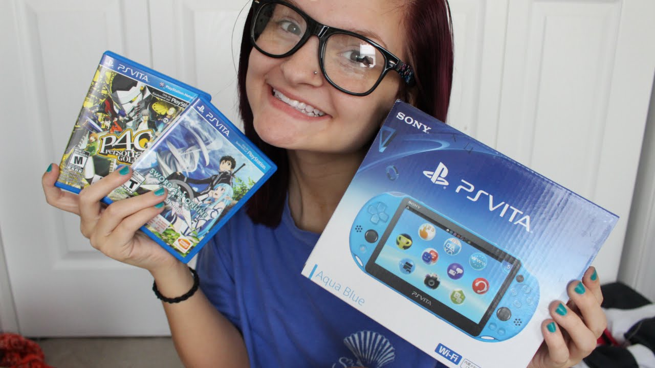 Aqua Blue PS Vita Unboxing + Start Up + Games! | AlyssaNGames |