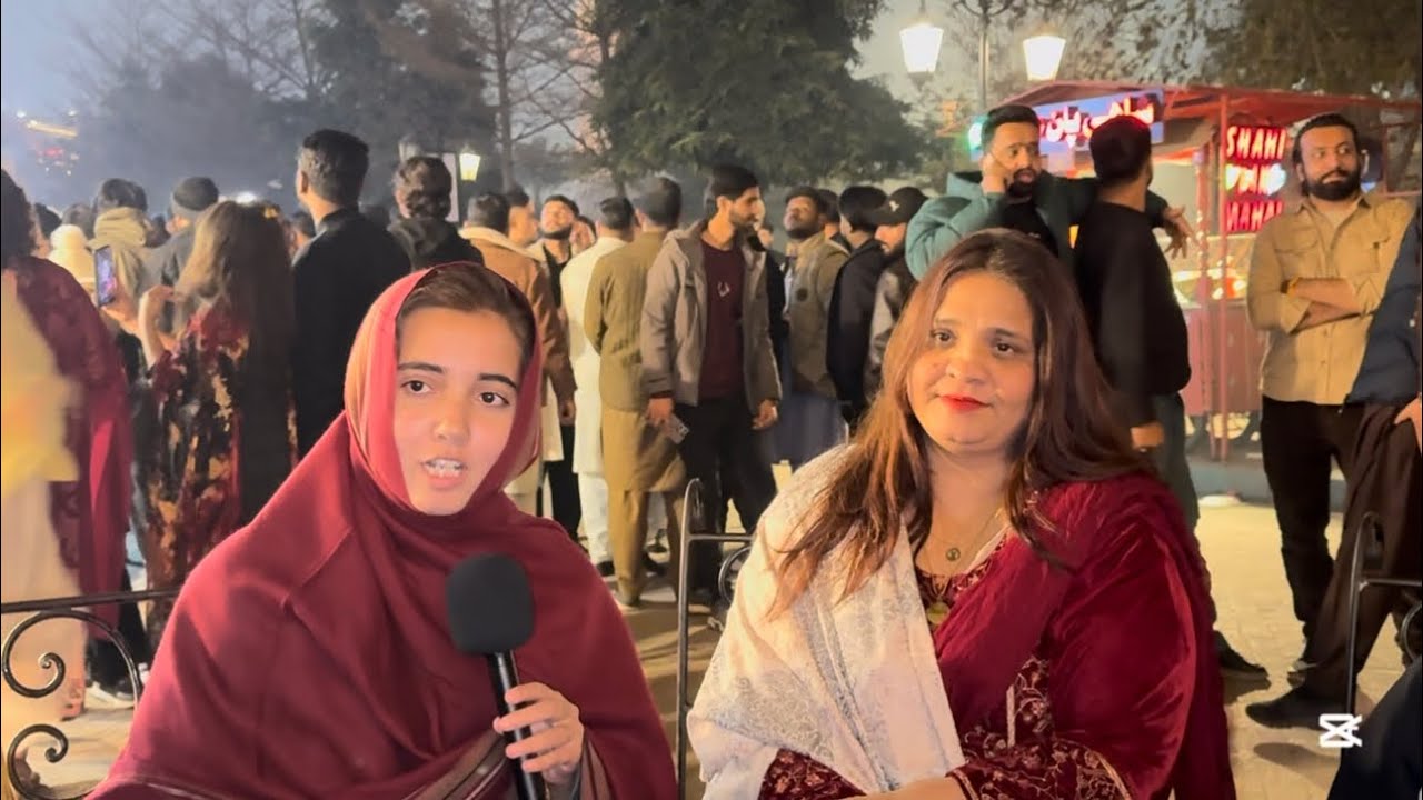 Lahore Basnat ky moqa pr Food Street mein ♥️😎