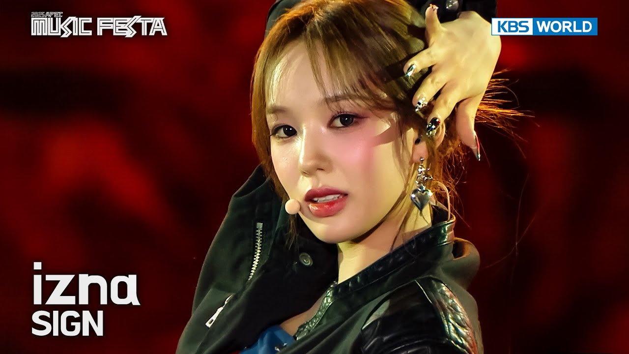 izna イズナ 이즈나 - SIGN [2025 APEC Music Festa] | KBS WORLD TV 251026