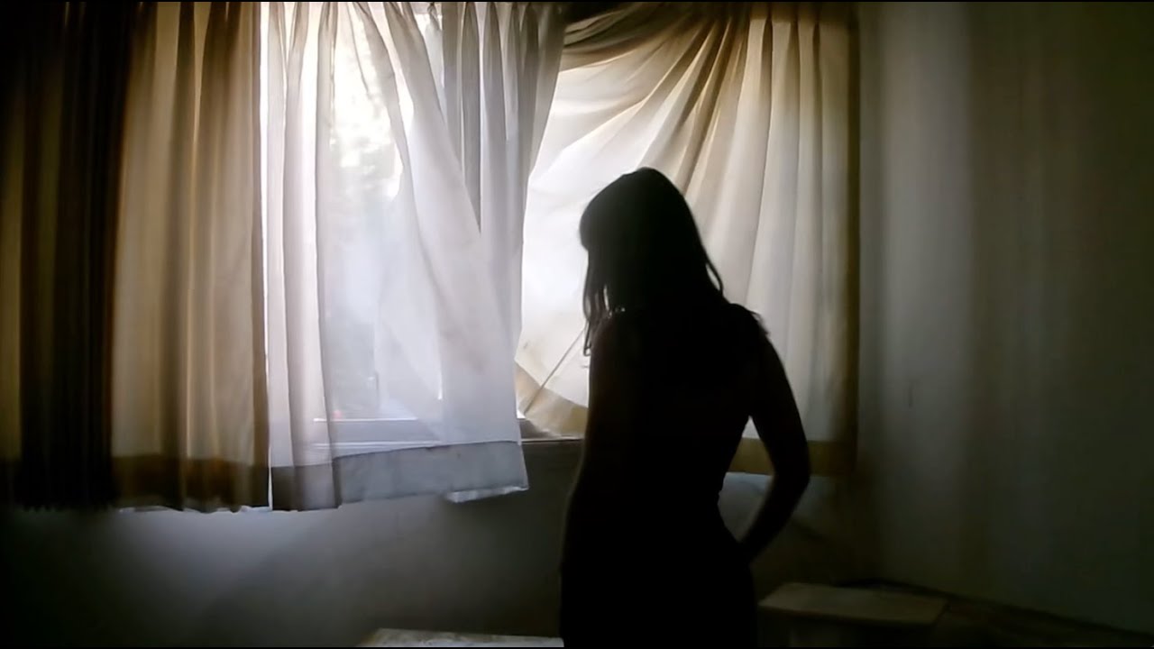 Ella Woolsey - do good for me (official video)