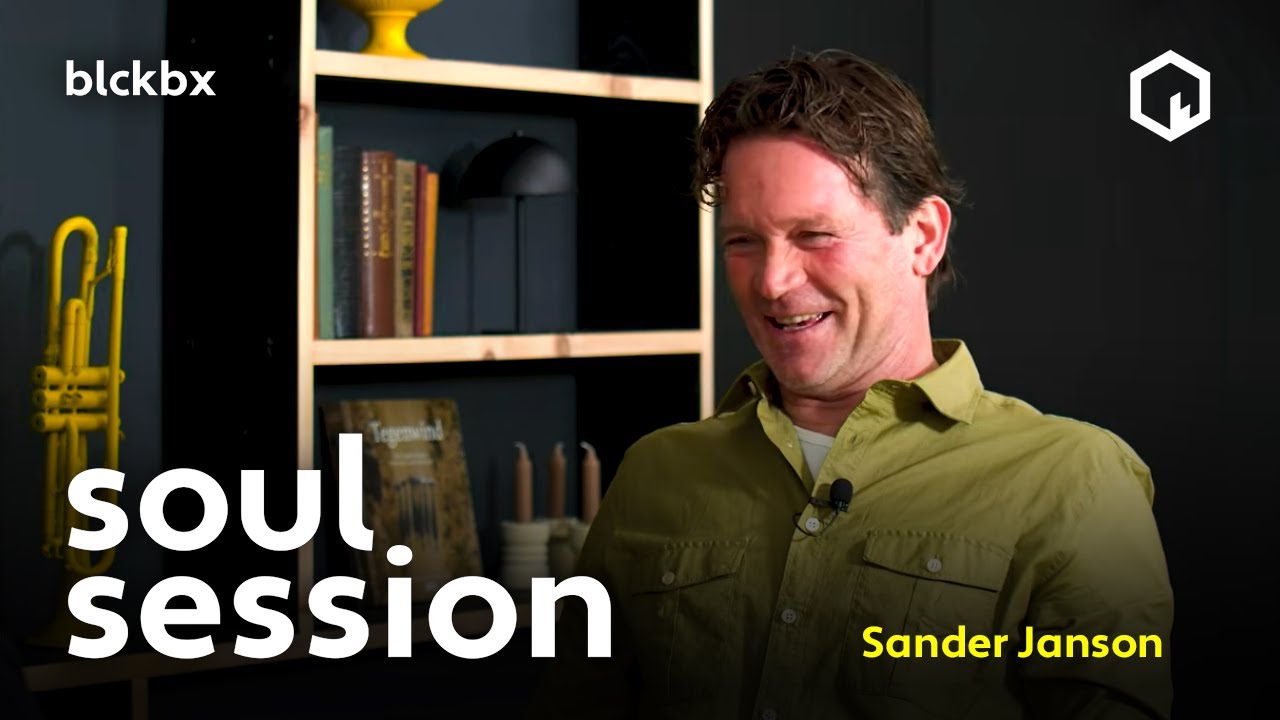 Sander Janson, ''Ik denk dat mensen te veel ziek worden gehouden.''