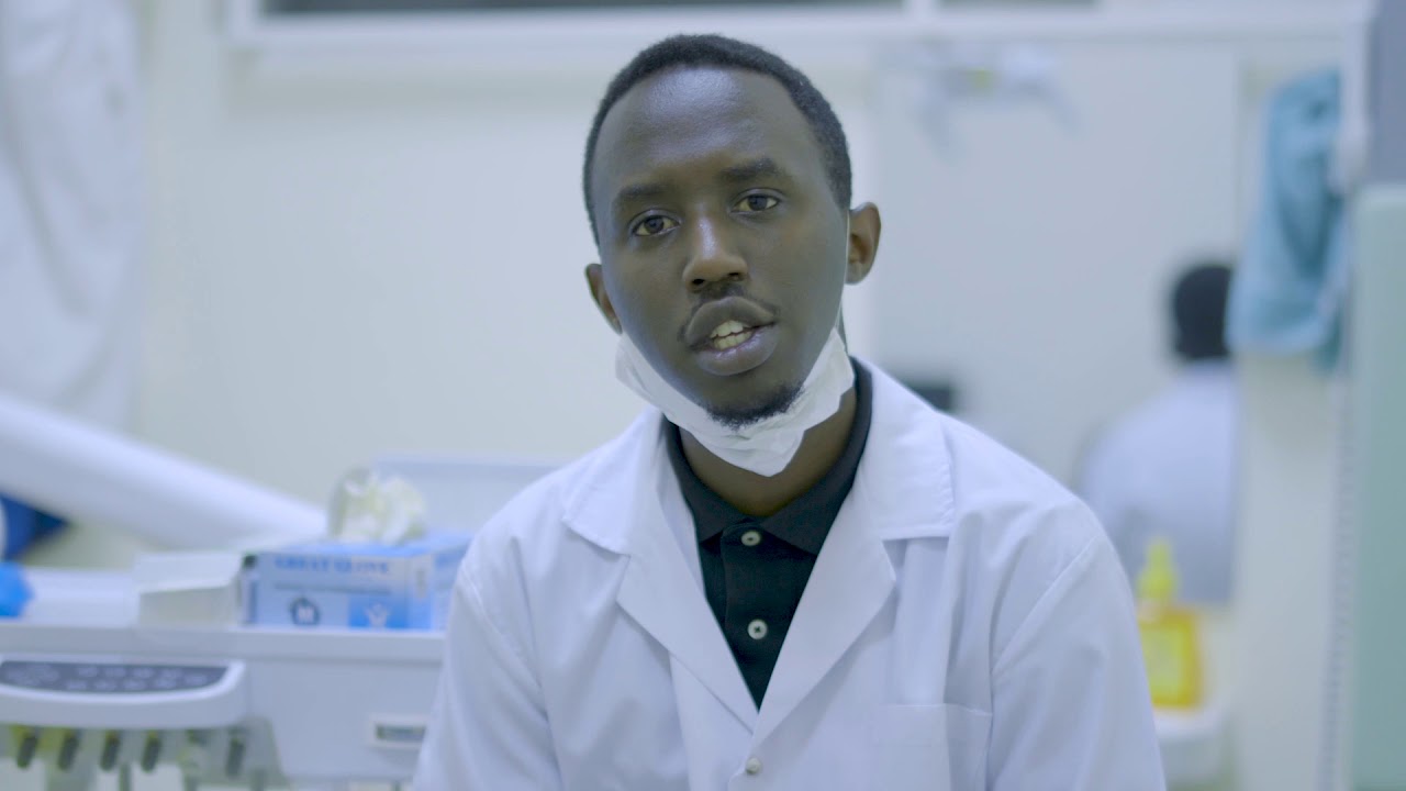 kubabara kw'amenyo kudakabije cyangwa se ubushagarira, tooth sensitivity mundimi z'amahanga