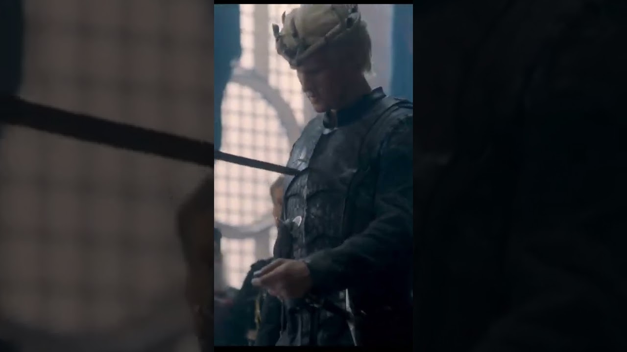Daemon Targaryen Brings The Crown