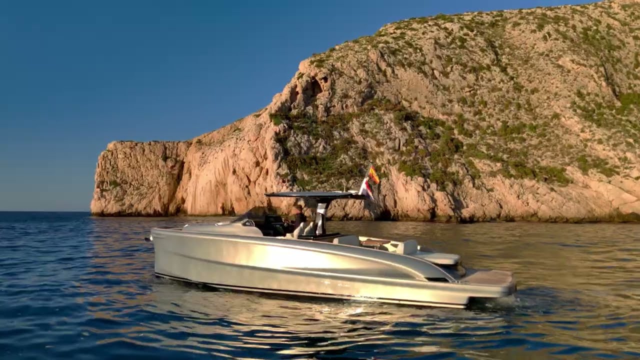 Solaris Power 40 OPEN - Walkaround