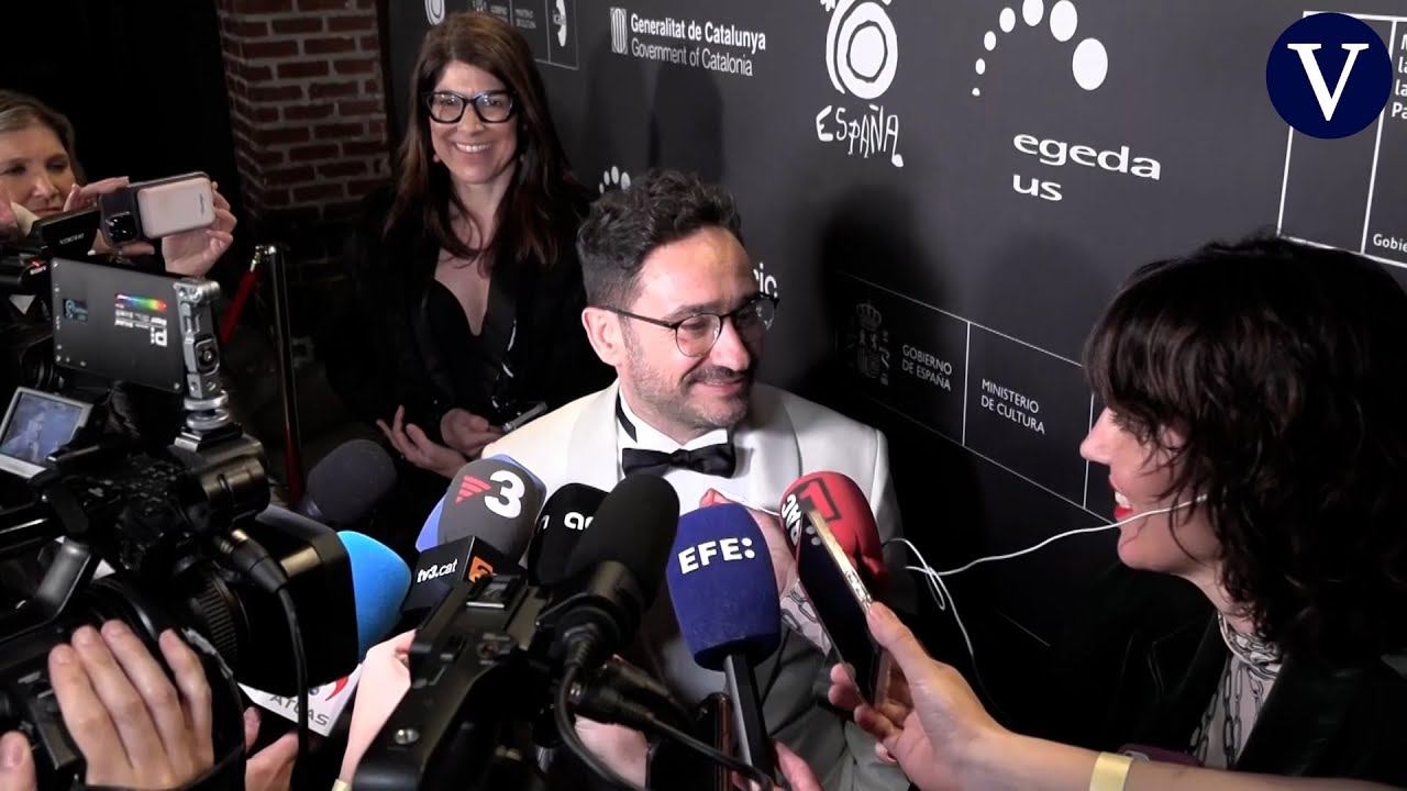 El día en que Bayona ganó su premio más especial: ver a sus padres desfilar en Hollywood