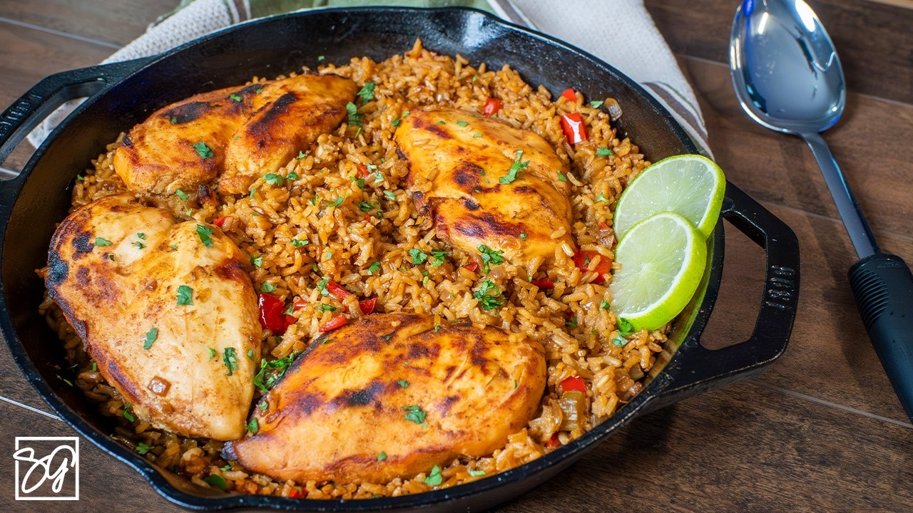 Easy One-Pan Cajun Chicken and Rice