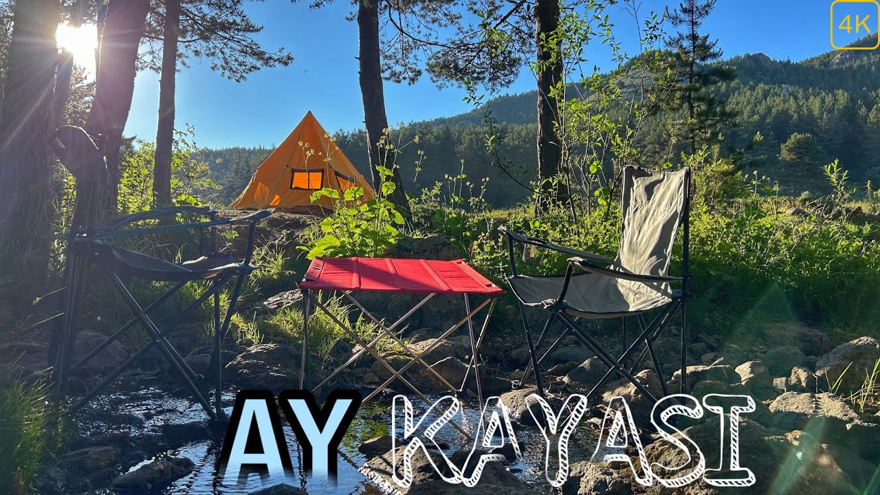 Akarsu kenarında kamp | Ay kayası