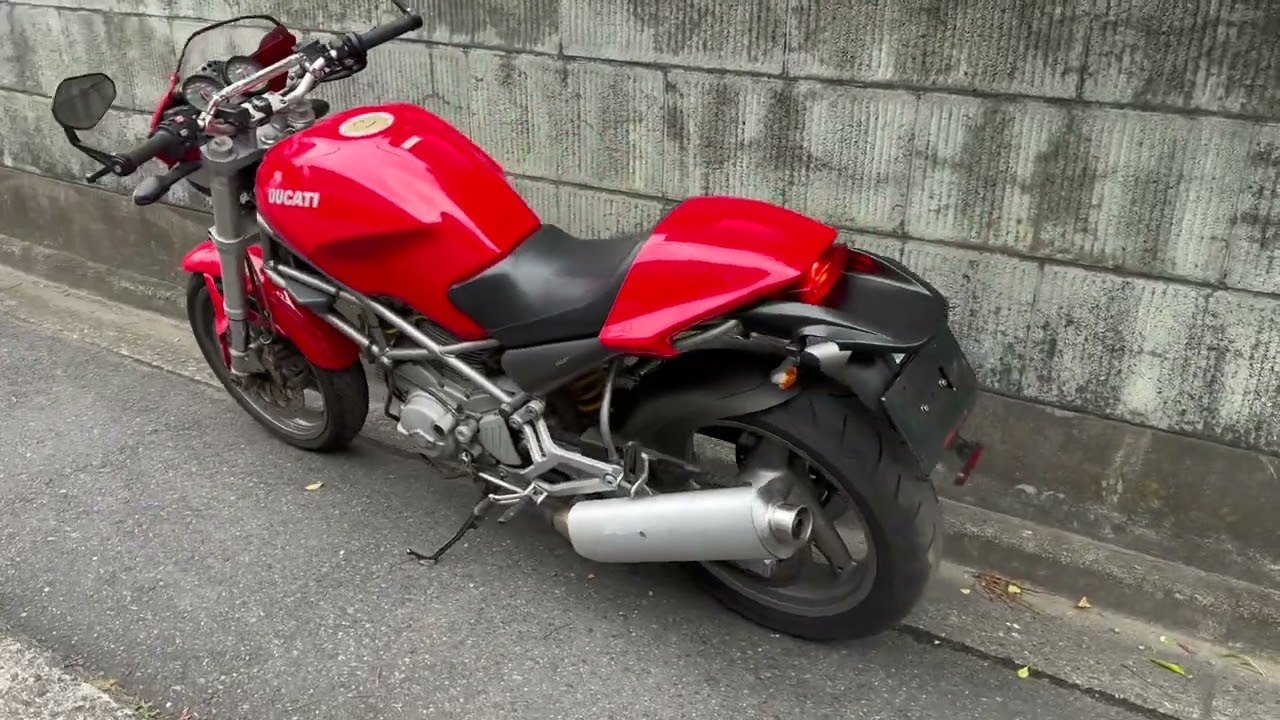 Lindbeck Motors Ducati Monster 400