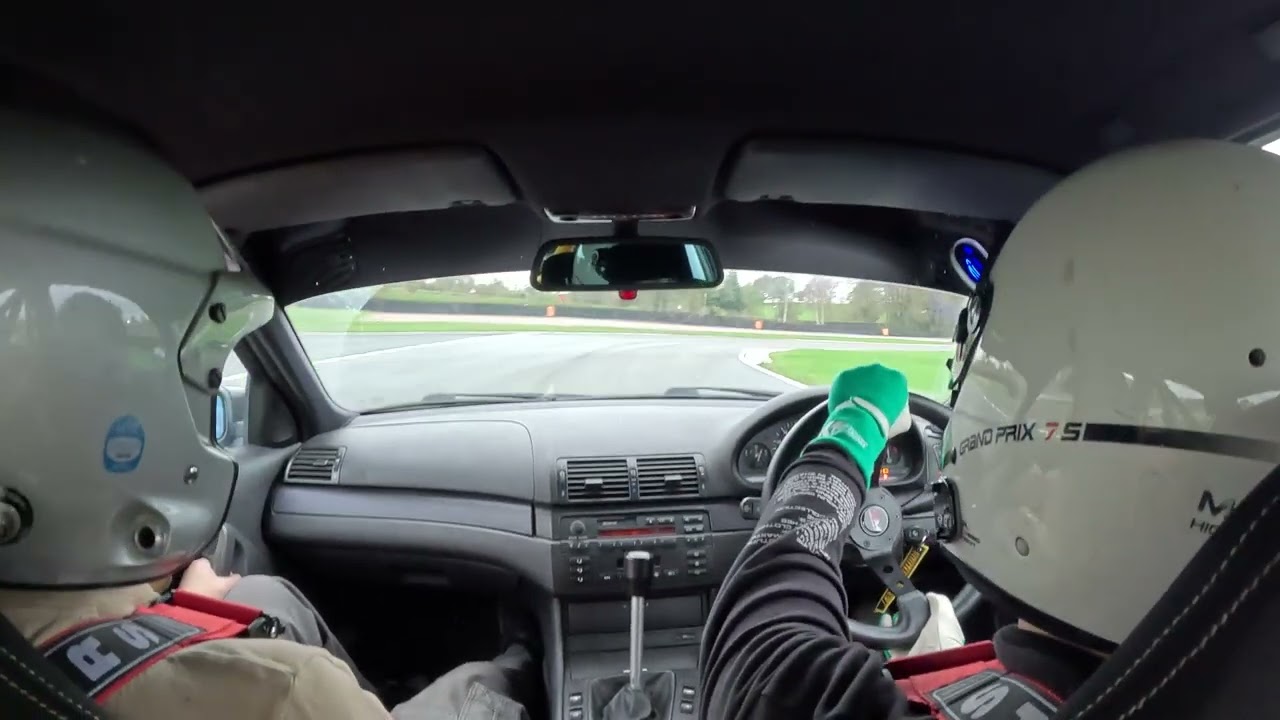 Oulton Park Trackday BMW 325ti November 2025