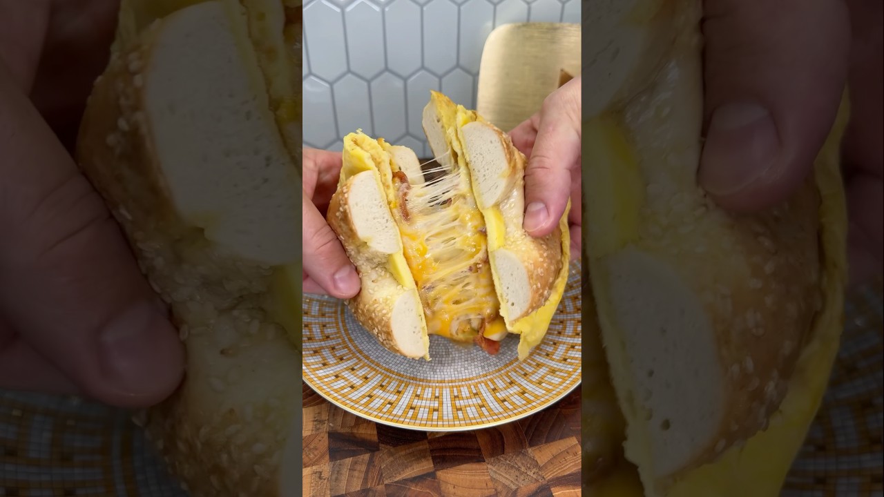 Bagel breakfast sandwich 🥯 #shorts