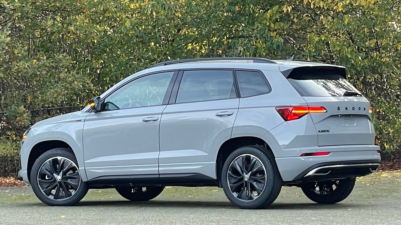 koda NEW Karoq Sportline 2021 in 4K Steel Grey 19 inch Vega Antraciet walk around & detail inside
