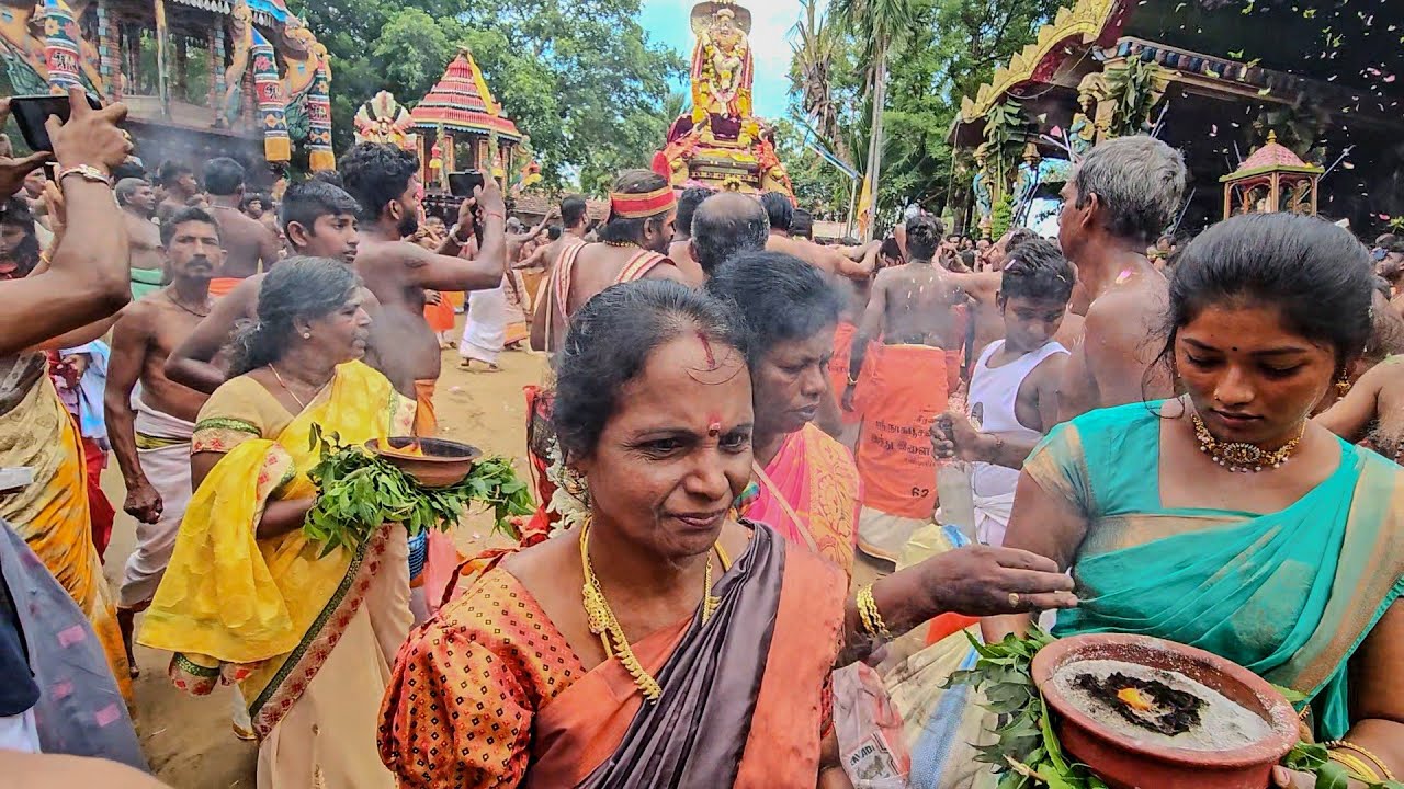 கோயிலில் நடந்த சம்பவம்🥺 | திரண்டு வந்த மக்கள் | Sandilipay Seerani Amman Kovil Ther | Jaffna