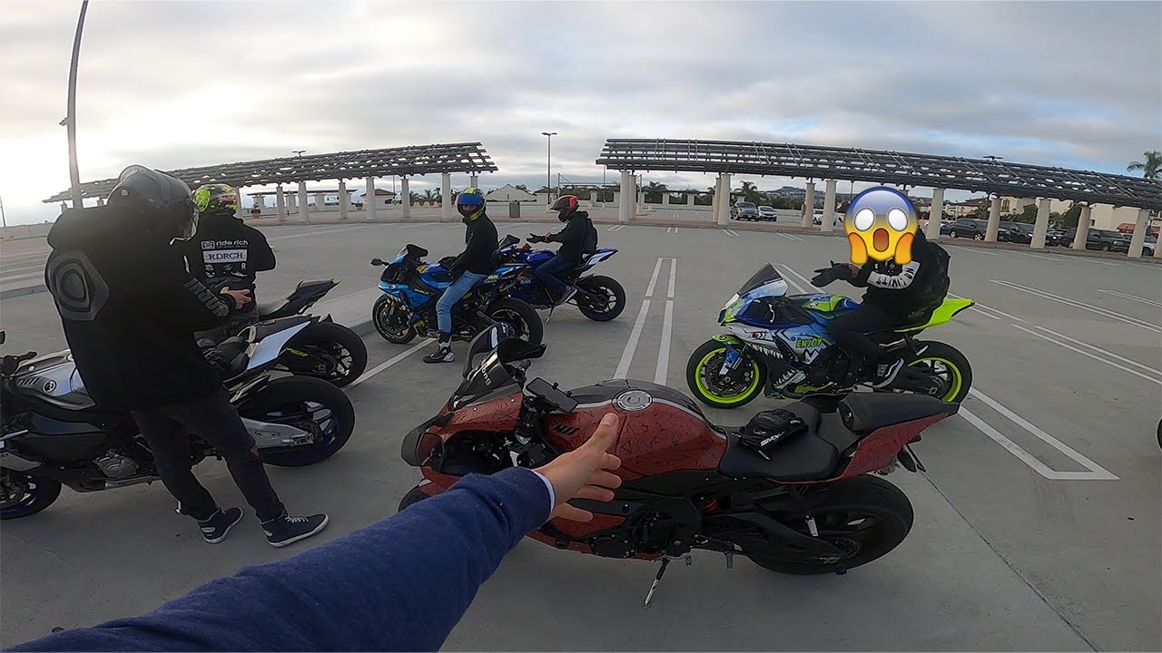 WHEN MOTOVLOGGERS COLLIDE!
