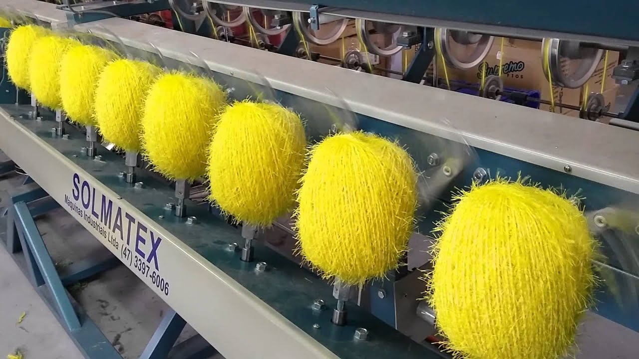 Maquina para fabricar novelos com fios grossos