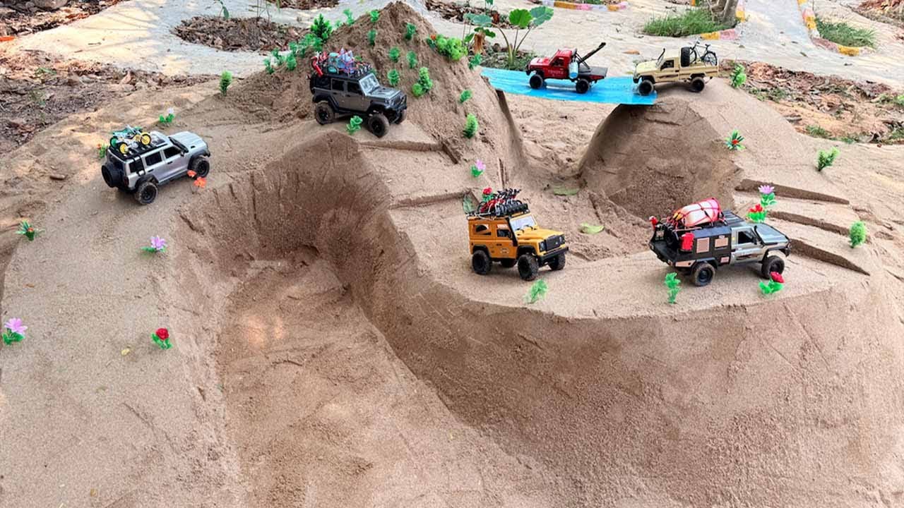 RC Cars Climbing Hills & Crossing Mini Bridges!RC MN Tank 300 Rc MN128 Jeep Rubicon RC MN82 Defender