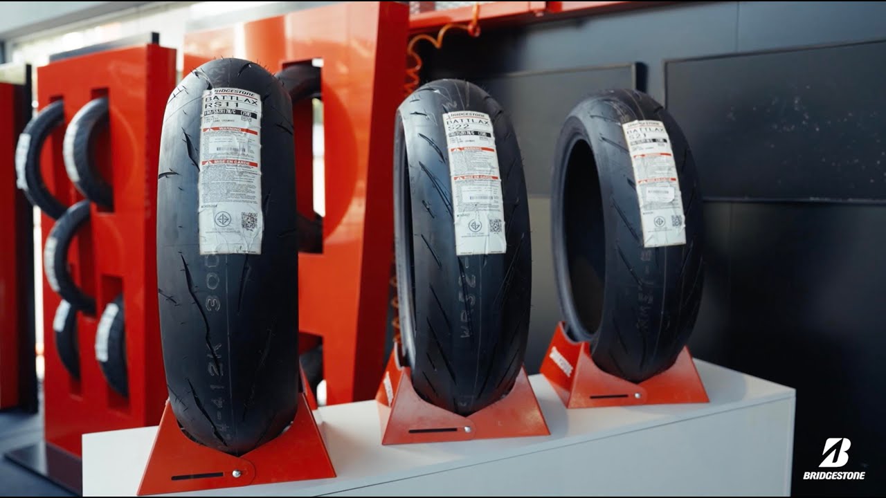 ยาง Bridgestone Battlax สายสปอร์ต RS11, S21, S22 ถนนก็ดี-สนามก็โดน | Bridgestone Moto Guide [EP.3]