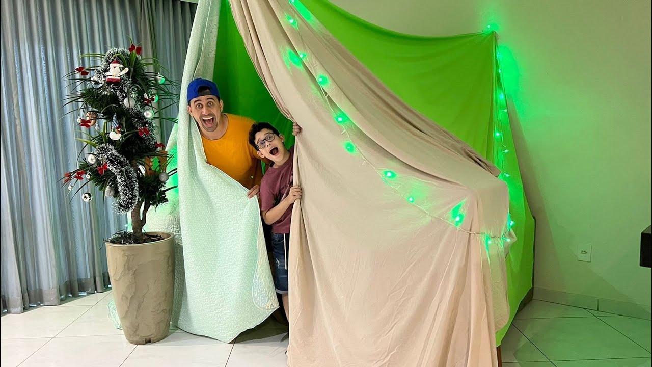 FIZEMOS UMA CABANA GIGANTE DE COBERTOR NA NOSSA SALA!