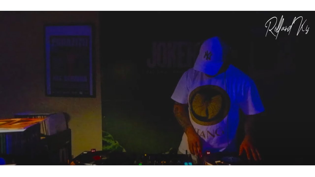 DJKR - HIPHOP NEW/OLD SCHOOL FULL VINYL MIX  (STREAM PROD. @iamdubeast)